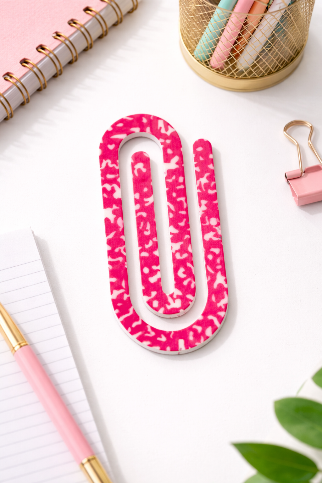 Jumbo Paperclip